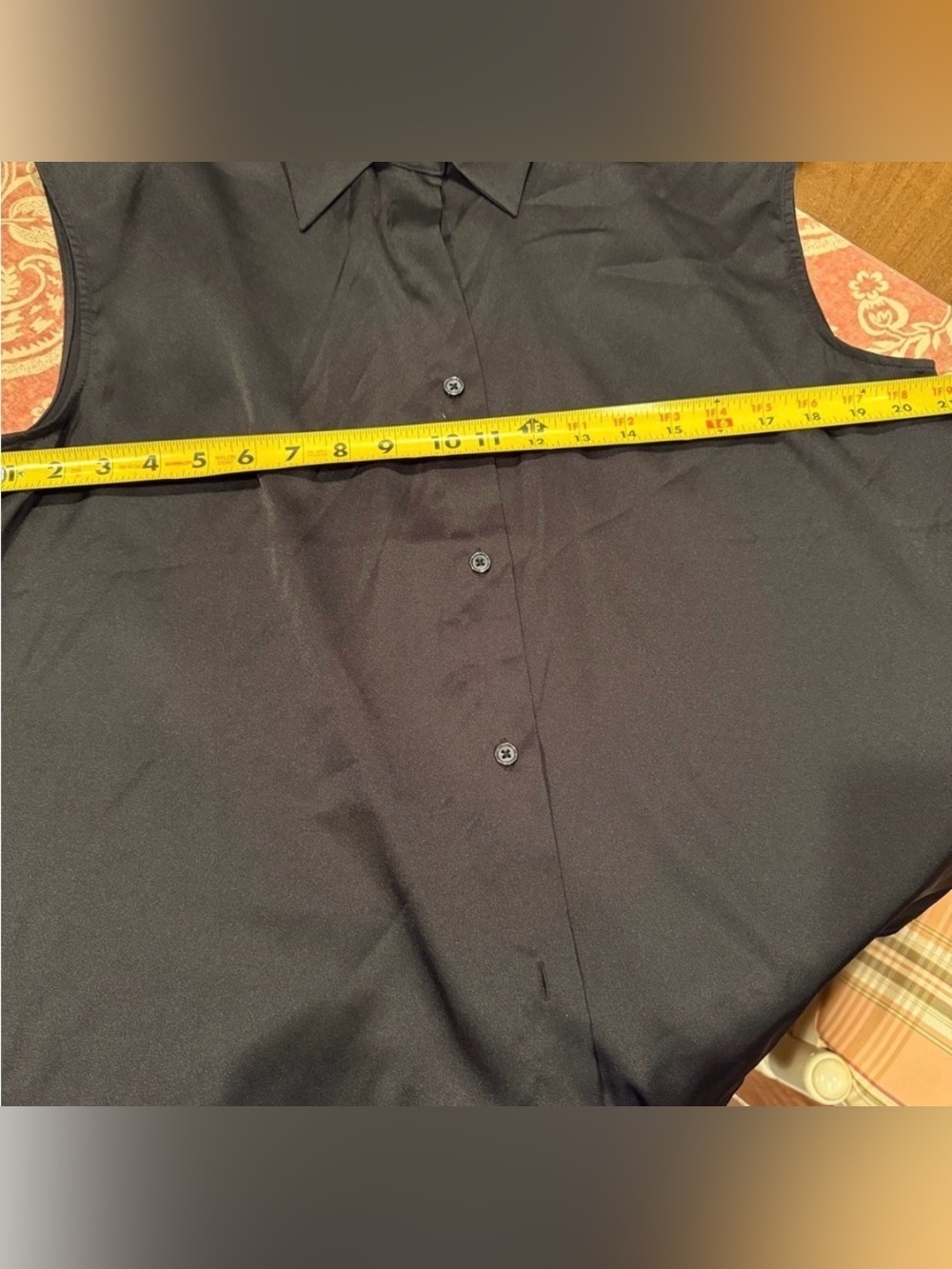 NWT Banana Republic Sleeveless Black Blouse SZ L 21" P2P - Picture 4 of 8